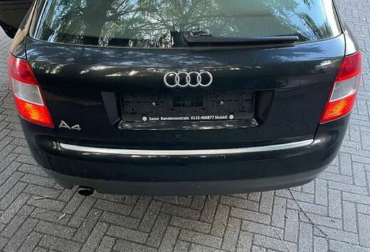 Audi B6 Break 2.0 Benzine Gekeurd  Manueel