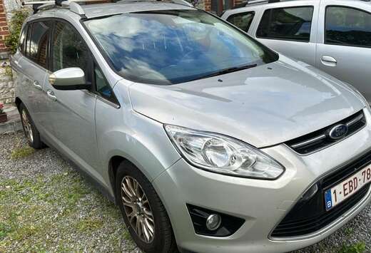 Ford 1.6 TDCi Titanium Start-Stop 7 place gps clim