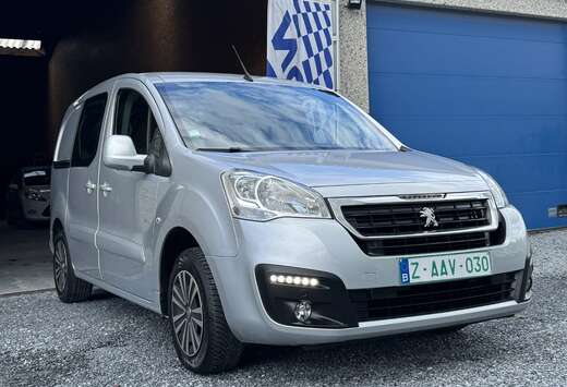 Peugeot 1.6 Hdi*3 places*gps*airco*attache remorque*c ...