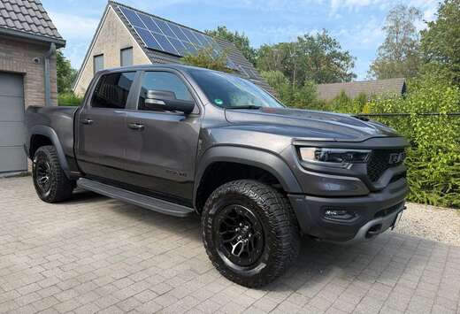 Dodge TRX 6.2 V8 supercharged