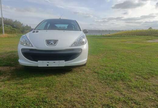 Peugeot 206+
