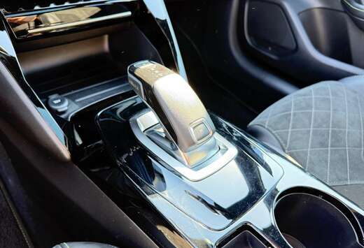 Peugeot 1.2i PureTech GT