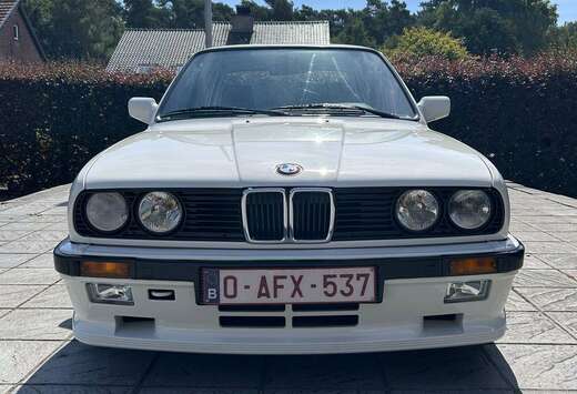 BMW E30