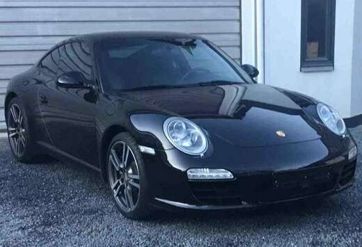 Porsche 911 Carrera 2 3.6i Coupé Black Edition PDK