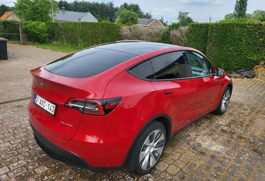 Tesla Model Y Long Range Dual Motor AWD