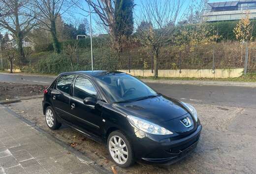 Peugeot Peugot 206+ premier propriétaire  avzc contr ...