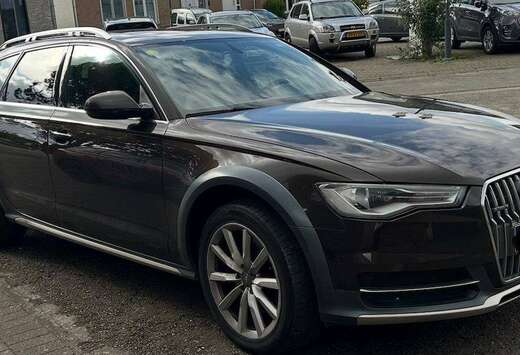 Audi A6 Allroad 3.0 TDi V6 Quattro S tronic