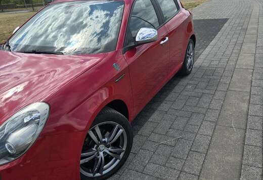Alfa Romeo 1.6 JTD M-Jet Veloce Start&Stop