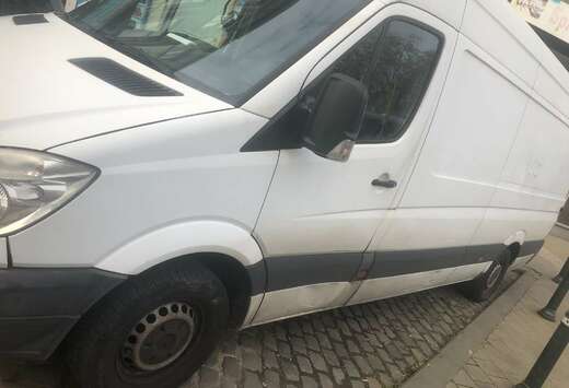 Mercedes-Benz 313 CDI 906.733