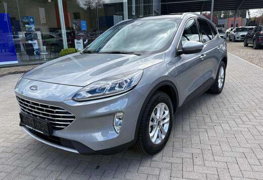 Ford Titanium PHEV AUT