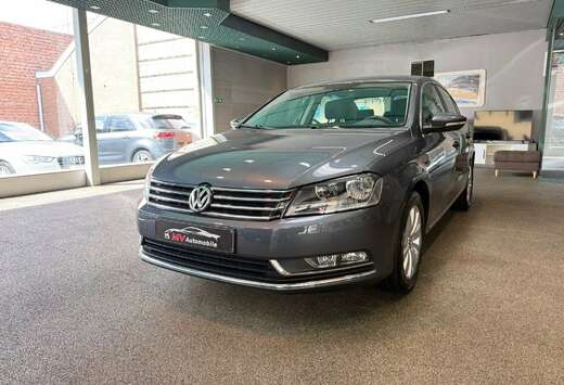 Volkswagen 1.6 CR TDi BMT DSG * Navi * Clim auto * R� ...