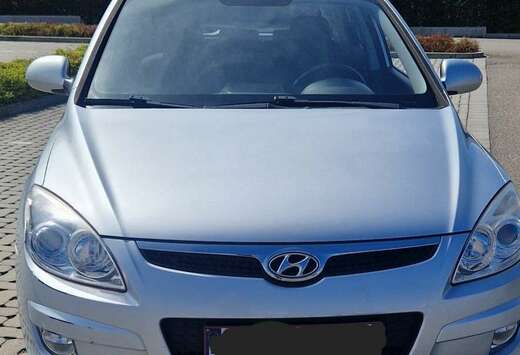 Hyundai 1.6 Automatik Style