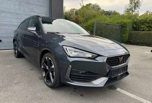 Sportstourer 1.4 Plug-in Hybrid DSG 204PK