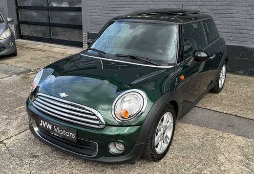 MINI 1.6i * Automaat * 2011 * 82dKM * Pano