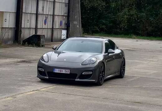 Porsche Turbo S 4.8 V8 PDK