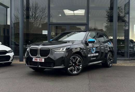 BMW 30e xDrive M Sport / PANO / TREKHK / H-K / KEYL / ...