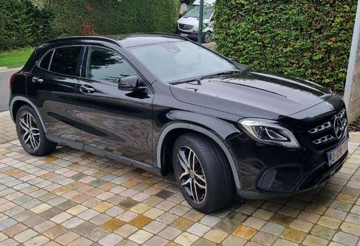 Mercedes-Benz GLA+180+d+Premium Pack + Nightpack