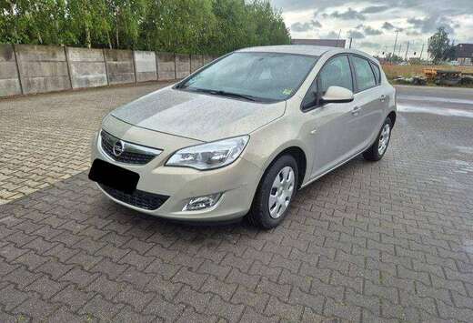 Opel 1.4i NZ Comfort