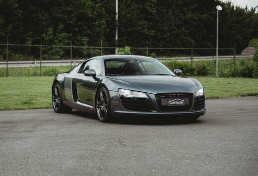 Audi 4.2 FSI Quattro R tronic/B&O/Cruise/Navi/Carbon