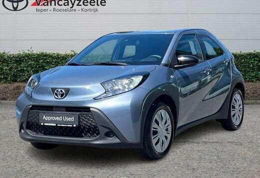 Toyota play+cam+dab+carplay+androidauto