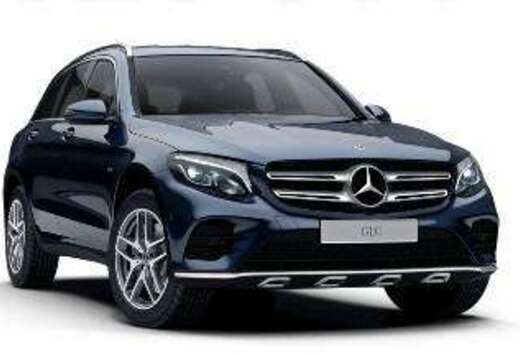 Mercedes-Benz e 4-Matic PHEV AMG LINE