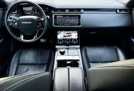 Land Rover 2.0d R-Dynamic S