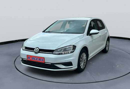 Volkswagen Golf 1.0 TSI