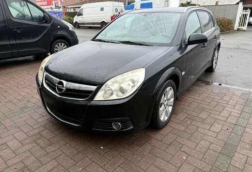 Opel Signum 1.9 CDTI Edition Plus