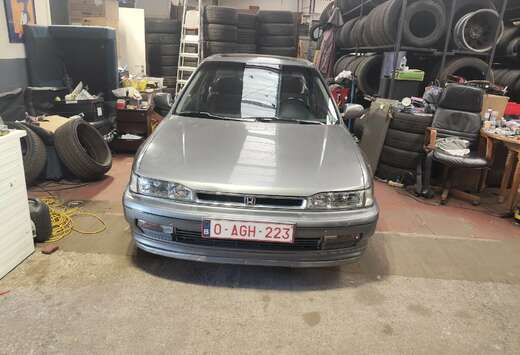 Honda 2.2i Modell 91 Aerodeck