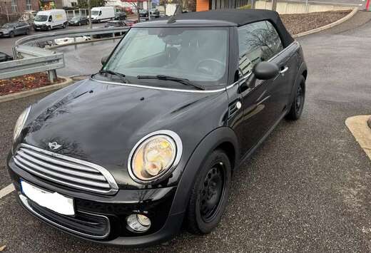 MINI Mini Cabriolet 1.6i Cooper