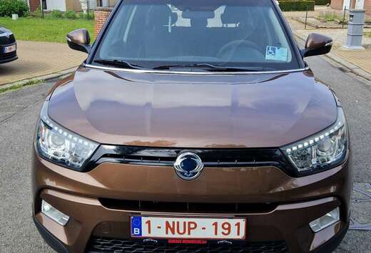 SsangYong 1.6i e-XGi 2WD Quartz