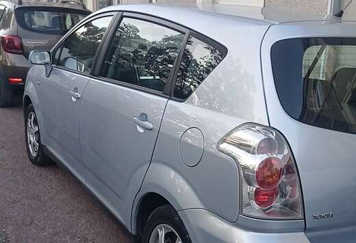 Toyota 132 VVT-i 5pl Active