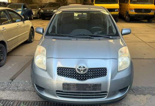 Toyota 1.3i VVT-i 16v Linea Sol