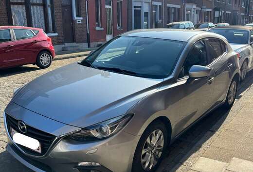 Mazda 1.5i Skydrive