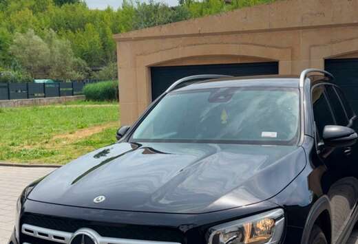 Mercedes-Benz d 8G-DCT
