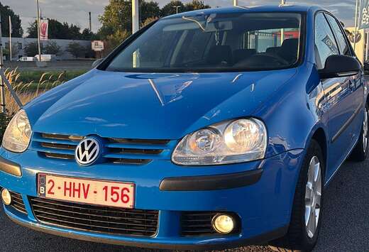 Volkswagen Golf 1.6i 16v FSI Sportline