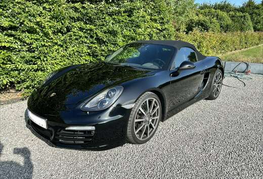 Porsche 2.7i Black Edition PDK