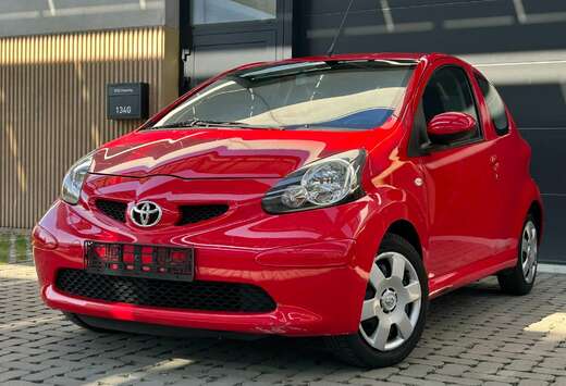Toyota 1.0i  AUTOMATIQUE  GARANTIE