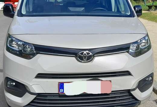 Toyota Verso 1.2 Turbo L1 Shuttle