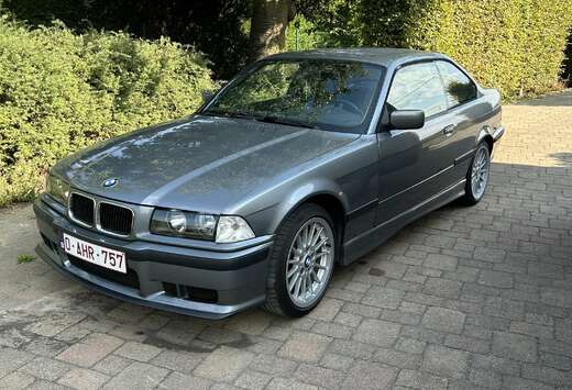 BMW bmw e36 318is 1992