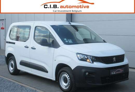 Peugeot 1.6 BlueHDi / € 7430 Netto / Navi / Airco / ...