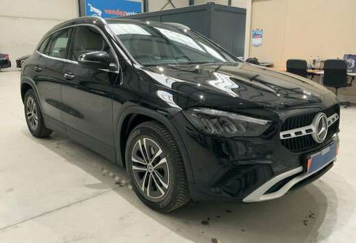 Mercedes-Benz GLA 180 Business Line