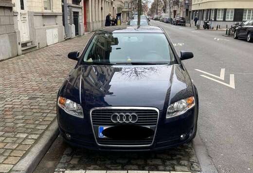 Audi A4 1.6i