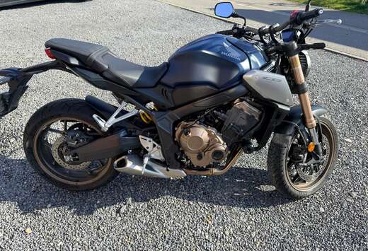 Honda Honda CB650 bleu jeans de 2019 - 18000km