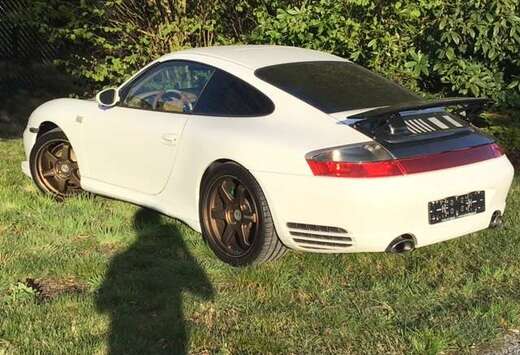 Porsche 996 4S
