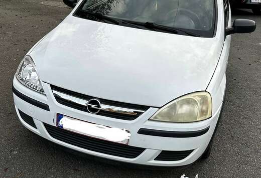 Opel Corsa C 2004 1.2 essence