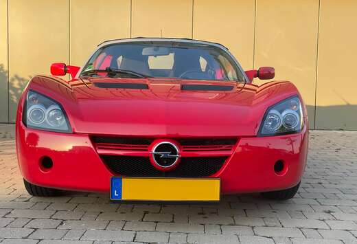 Opel Speedster 2.2