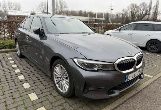 BMW 330e