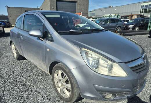 Opel 1.4i Cosmo / Automatique  / Marchand ou Export