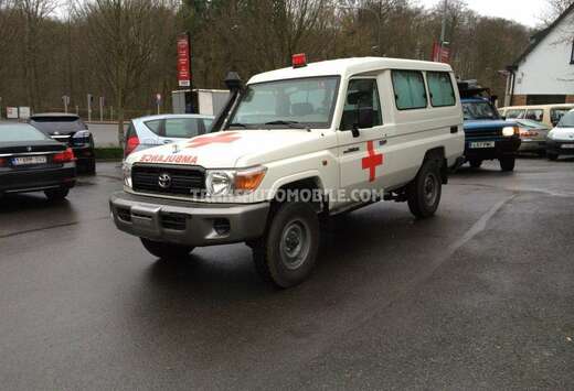 Toyota Ambulance - EXPORT OUT EU TROPICAL VERSION - E ...